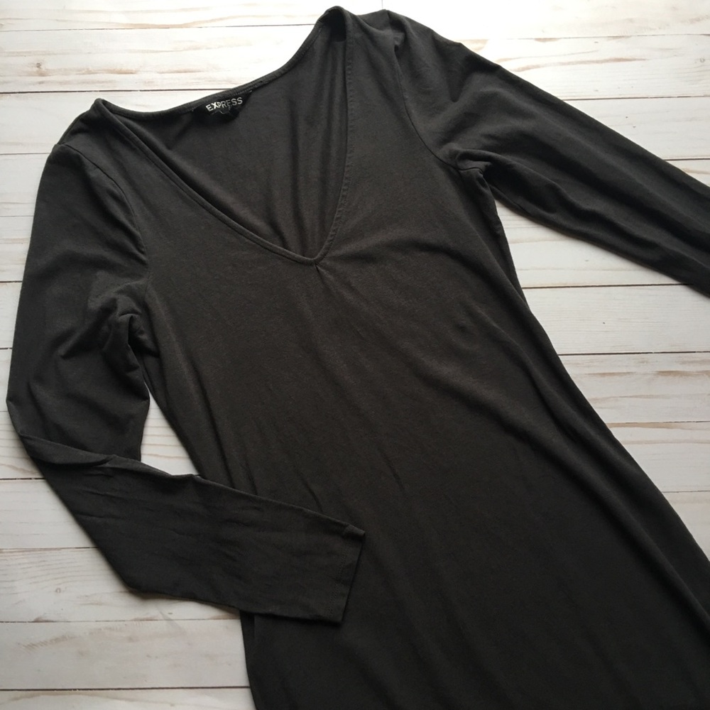 {Express} Dark Gray Slanted Hem Dress Size…